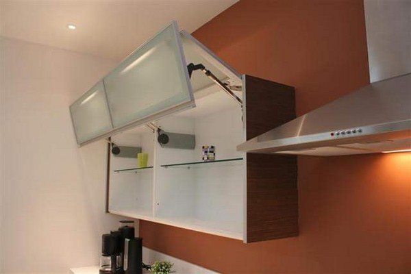 Công ty 3G Door - Địa chỉ mua sắm cửa tủ bếp nhôm kính